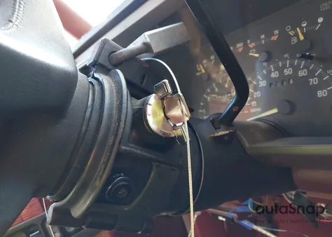 1992 Chevrolet Gmt-400 C1500 z USA, uszkodzony, nr VIN 2GCEC19K3N1193327